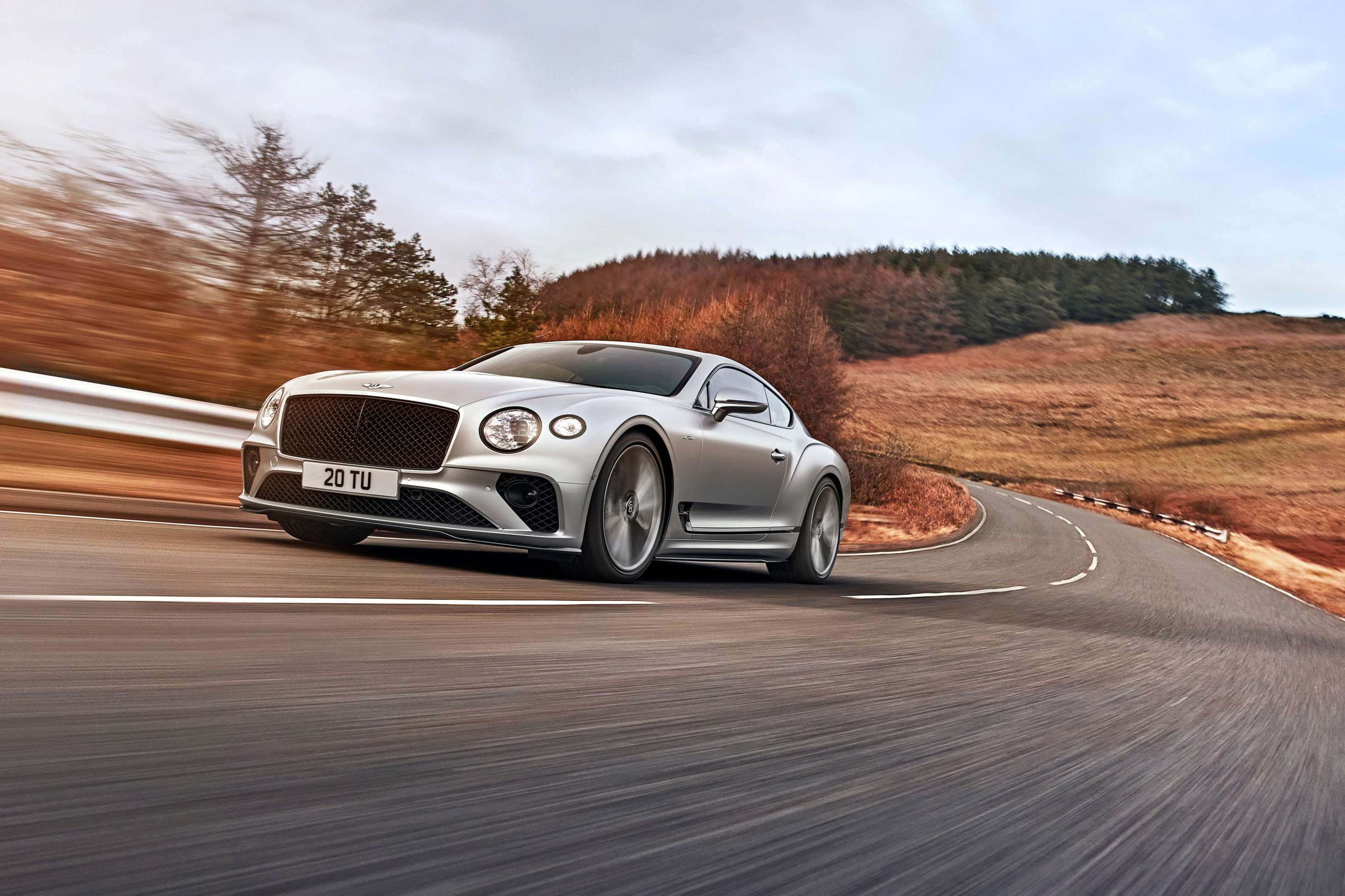 Continental GT Speed الجديدة سيارة Bentley الأكثر ديناميكية للطرقات في التاريخ