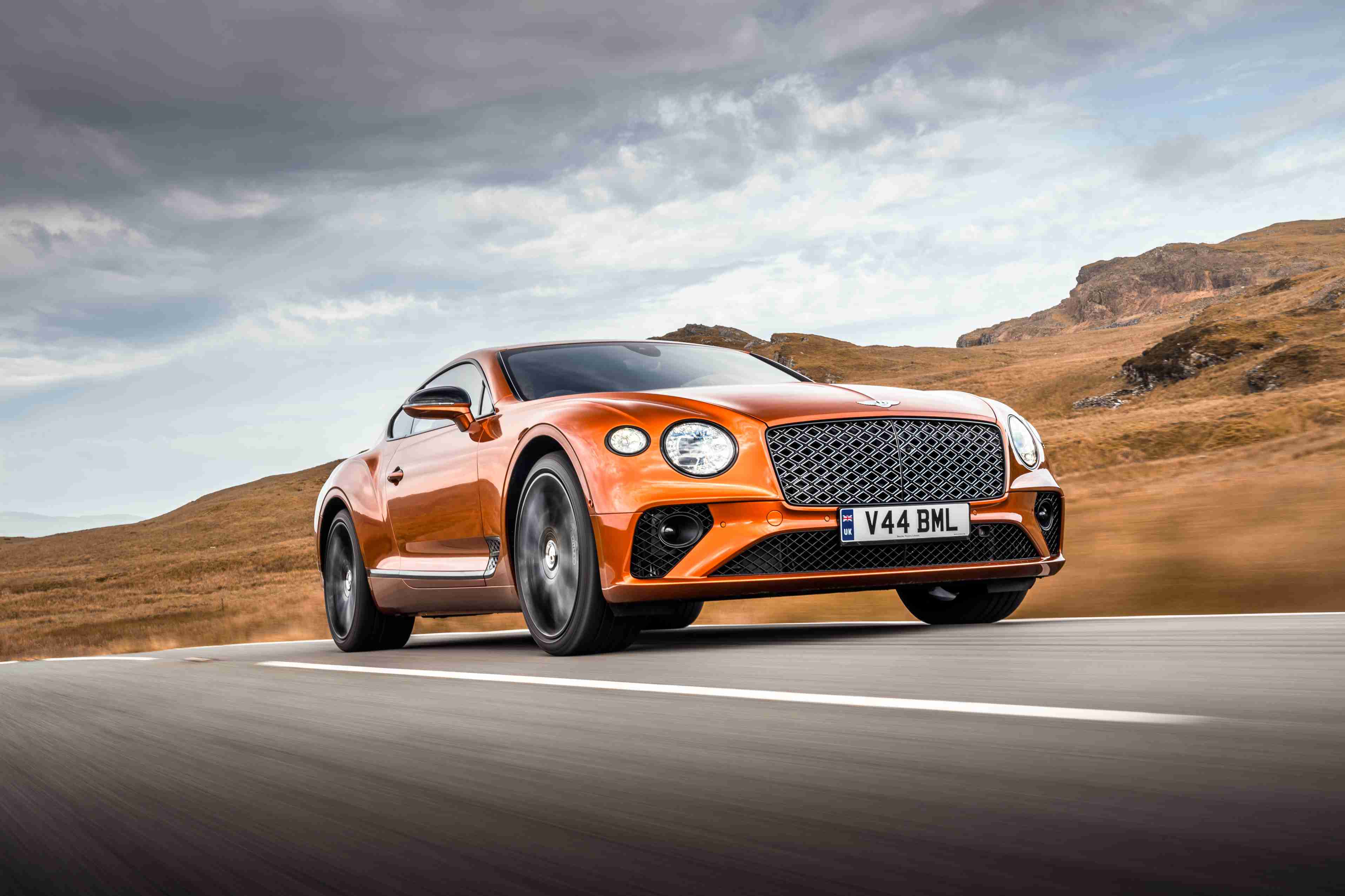 بنتلي تقدّم Continental GT الأسرع والأكثر ديناميكية وفخامة للآن