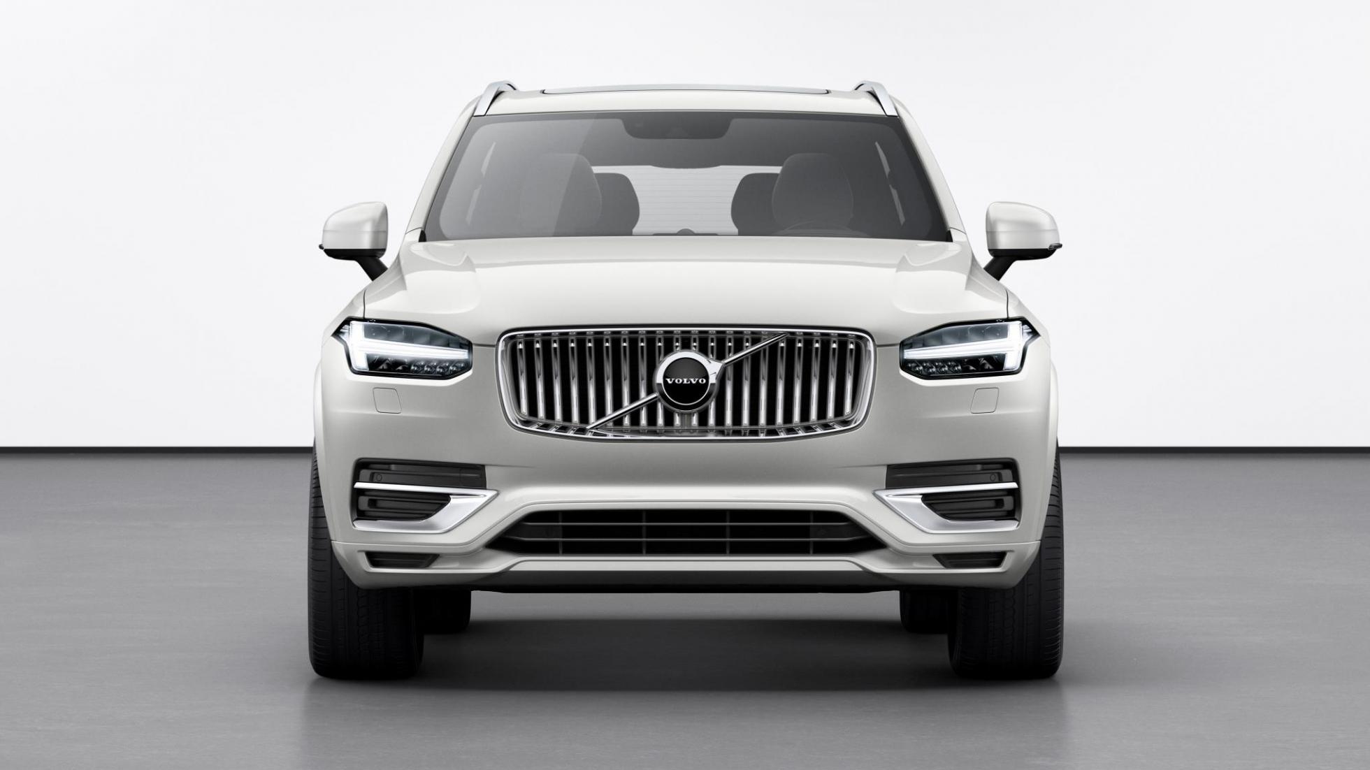 فولفو XC90 الان متوفرة بفئة يتواجد فيها نظام KERS