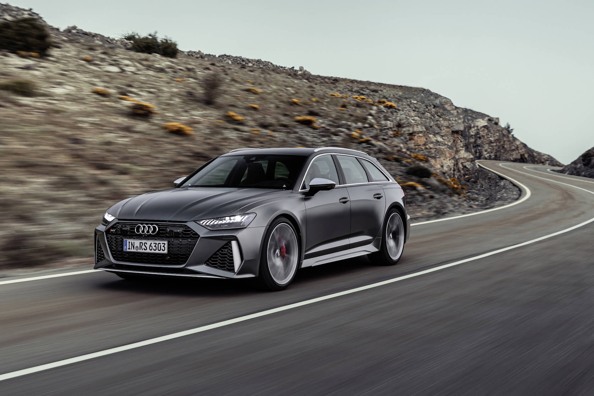 سيارة Audi RS 6 Avant الجديدة