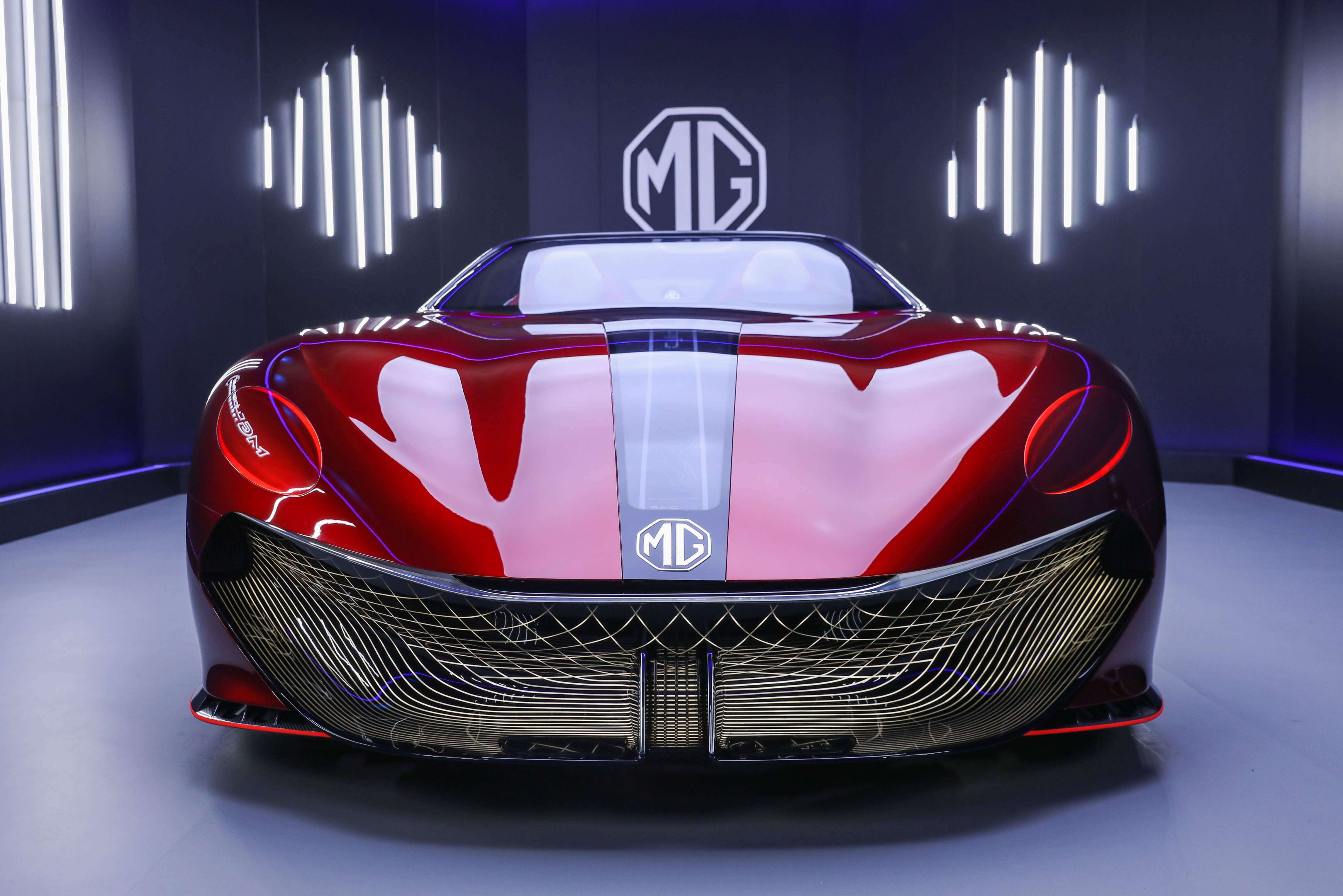 ’إم جي موتور‘ تكشف المزيد من التفاصيل عن سيارتها النموذجية Cyberster  المتطوّرة والكهربائية بالكامل